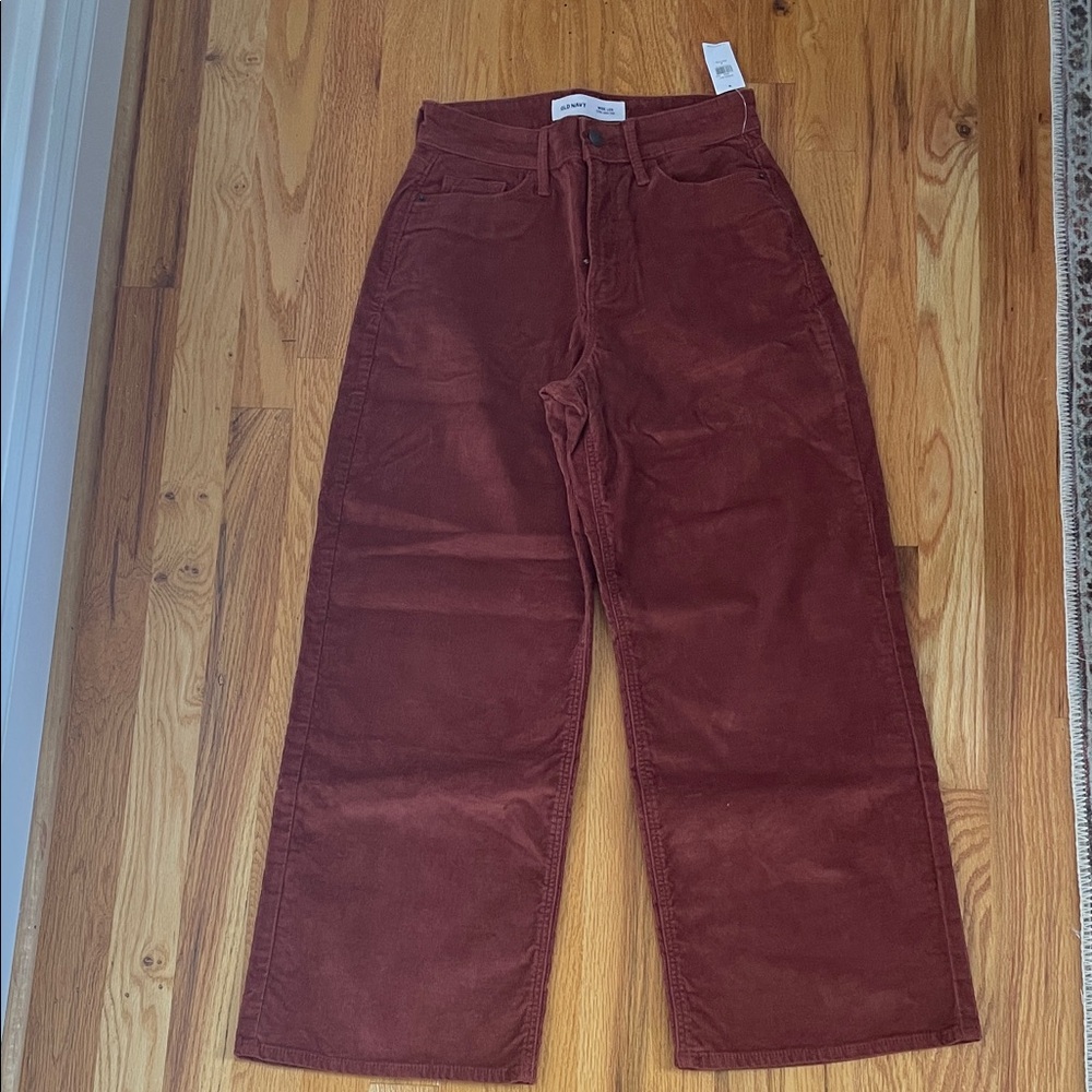 Old Navy Wide Leg Corduroy Pants in Rust